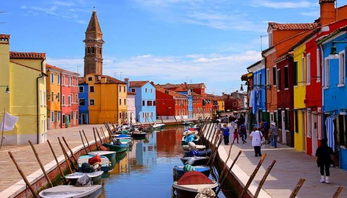 بورانو، ایتالیا (Burano, Italy)